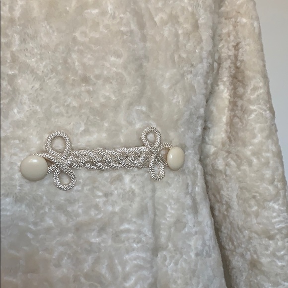 VINTAGE pristine cream faux fur coat - Picture 6 of 8